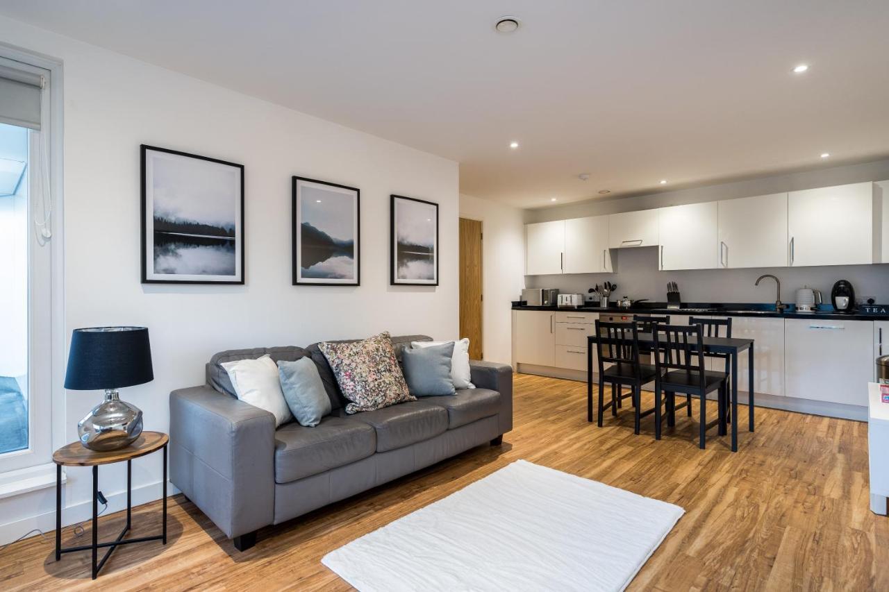 Cozy Stays The Exchange Manchester City Centre サルフォード エクステリア 写真